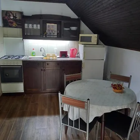 Apartment Fuzfa Apartmanhaz Tamasi