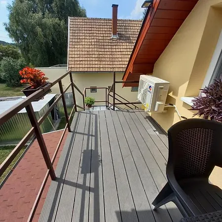 Fuzfa Apartmanhaz * Tamási