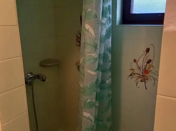 Fuzfa Apartmanhaz Lejlighed *